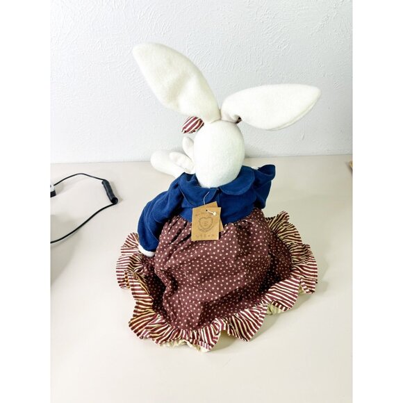 VTG Artisan Flair Miss Elle’s Patriotic Dress USA Girl Bunny Rabbit w/ Baby NWT - Picture 10 of 11